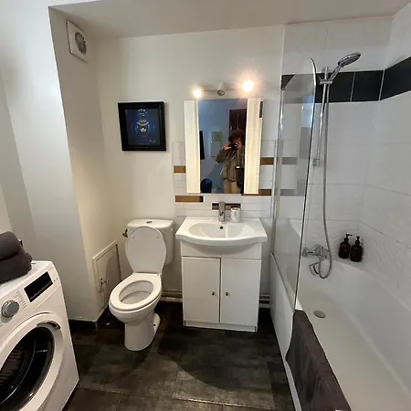 P&c A Proche Paris Apartment